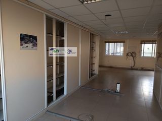 Nave industrial en alquiler en Avda. Cataluña en Zaragoza