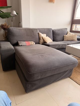 Sofá KIVIK 4 plazas con chaiselongue