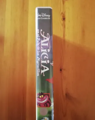 VHS Alicia en el País de las Maravillas
