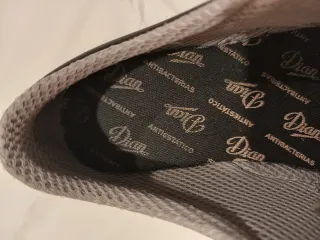 Zuecos sanitarios negros