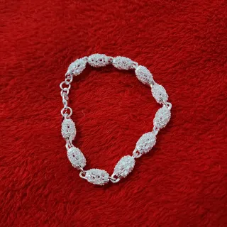 Pulsera de plata estilo ovalado