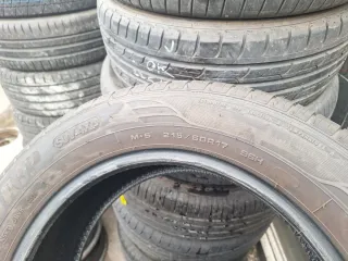 215 60 R17 96H M+S Goodyear - 1 neumático +80%