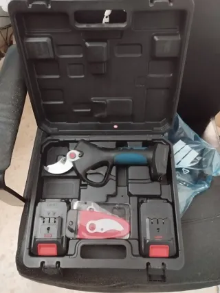 Tijera Eléctrica Poda Profesional sc8605