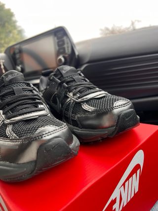 Zapatillas Nike V2K Run