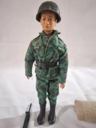 Madelman  Soldado con Accesorios