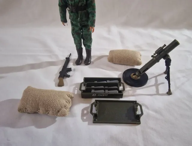 Madelman  Soldado con Accesorios