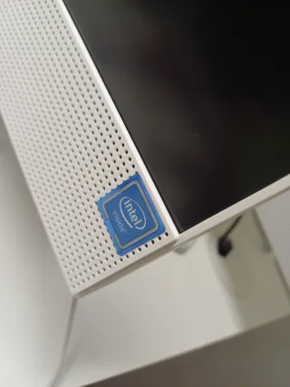 HP All-in-One 22-dd2007ns Blanco