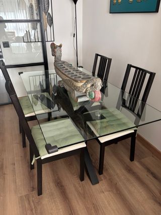 Conjunto de 4 sillas de comedor