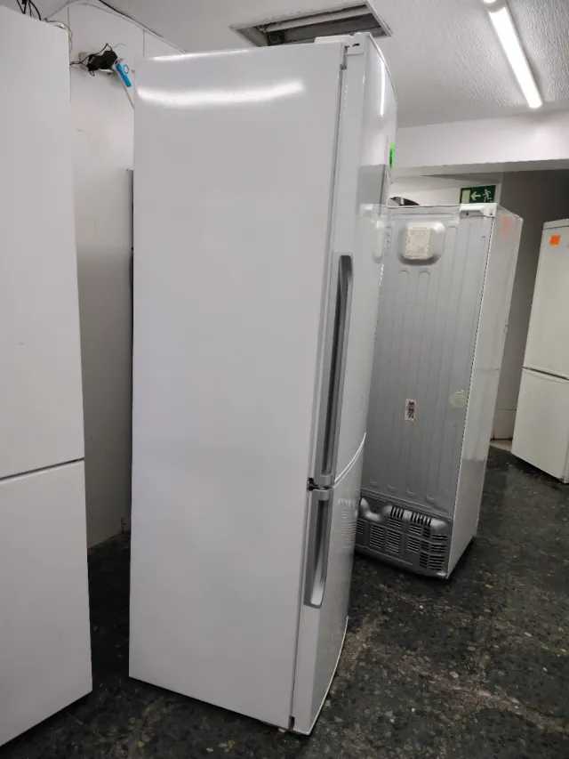 Nevera Panasonic Blanca. N406