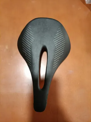 Sillín bici deportivo canal antiprostático