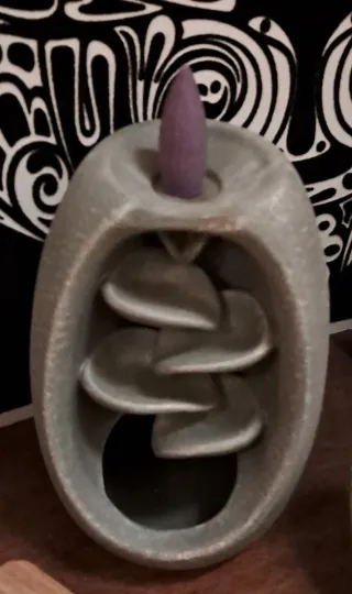 Bruciatore incenso in ceramica