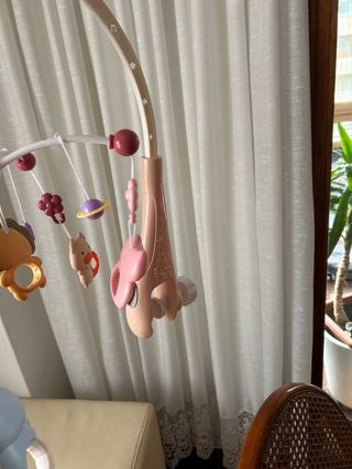 Móvil cuna musical