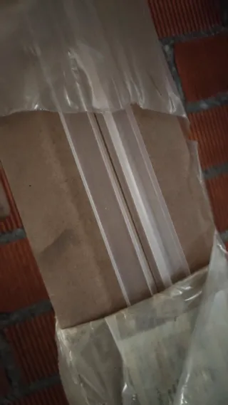 Zócalos y molduras de madera