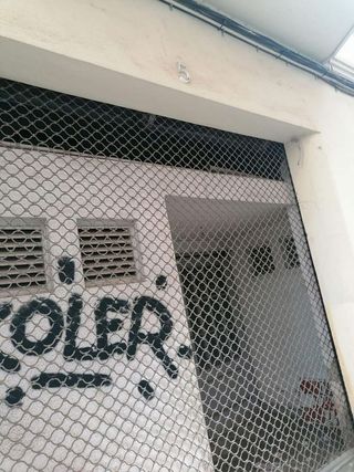 Local comercial en venta en Este en Castellón de la Plana