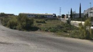 Terreno en venta en La Paz en Alcalá de Guadaira