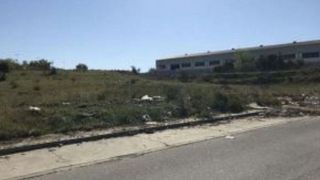 Terreno en venta en La Paz en Alcalá de Guadaira