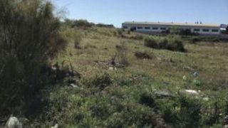 Terreno en venta en La Paz en Alcalá de Guadaira