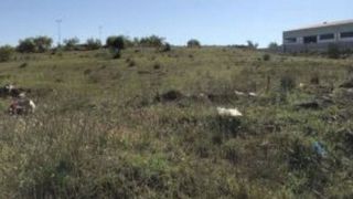 Terreno en venta en La Paz en Alcalá de Guadaira