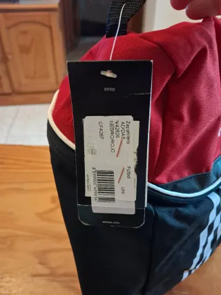 Bolsa zapatillero Adidas Roja y Negra