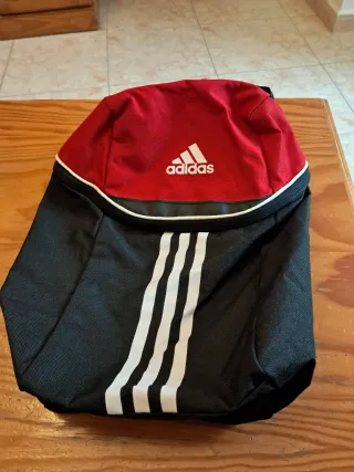 Bolsa zapatillero Adidas Roja y Negra
