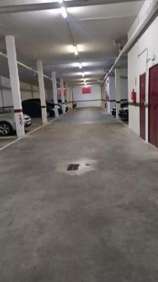 Garaje en venta en Portillejo - Valdegastea en Logroño