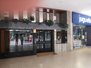 Local comercial en venta en Zona de Plaza de Barcelos en Pontevedra