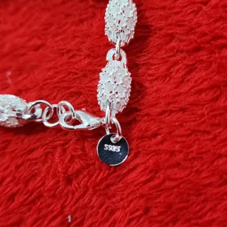 Pulsera de Plata Elegante