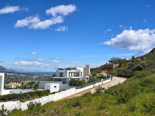 Terreno en venta en Calahonda en Mijas