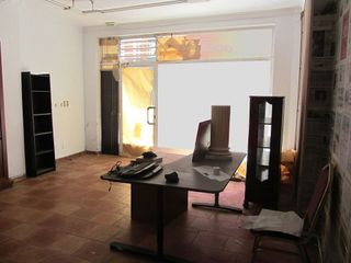 Local comercial en venta en El Llano en Gijón