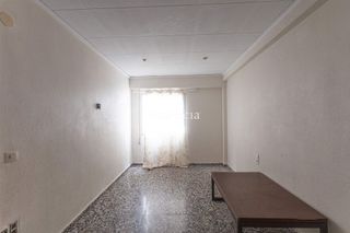 Piso en venta en Plaça Eliptica-Republica Argentina-Germanies en Gandia