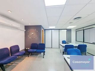 Oficina en venta en Centro en Alicante