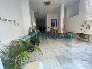 Local comercial en venta en Centro en Huelva