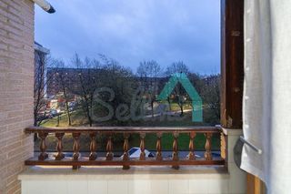 Piso en venta en Natahoyo en Gijón