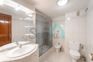 Piso en venta en Natahoyo en Gijón