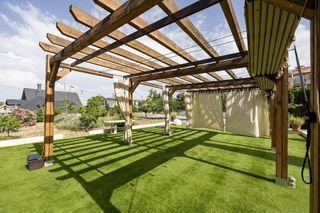 Terreno en venta en Zubia (La)