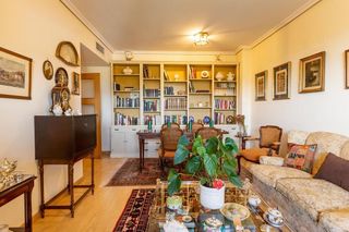 Piso en venta en Nuevo Bulevar en Mairena del Aljarafe