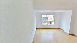 Piso en venta en Carolinas Altas en Alicante