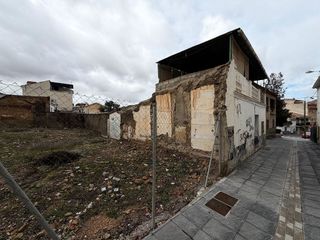 Terreno en venta en Zubia (La)