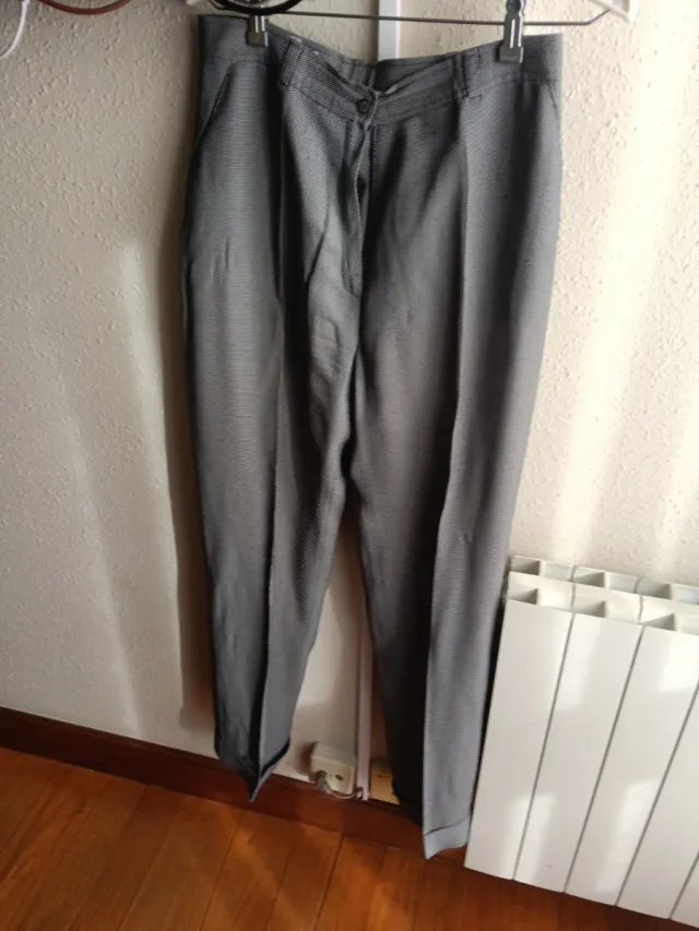 Conjunto Chaqueta y Pantalón Sra.azul y beige