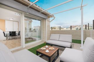 Piso en venta en Parque Ayala - Jardín de la Abadía - Huelín en Málaga