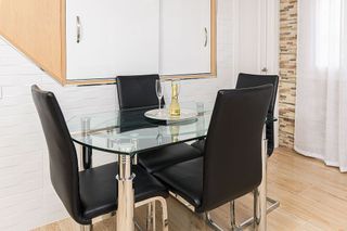 Piso en venta en Parque Ayala - Jardín de la Abadía - Huelín en Málaga