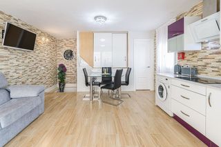 Piso en venta en Parque Ayala - Jardín de la Abadía - Huelín en Málaga