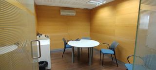 Oficina en venta en Azpilagaña en Pamplona