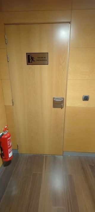 Oficina en venta en Azpilagaña en Pamplona