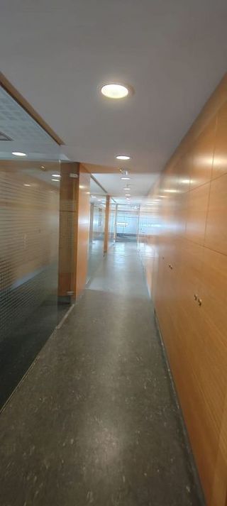 Oficina en venta en Azpilagaña en Pamplona