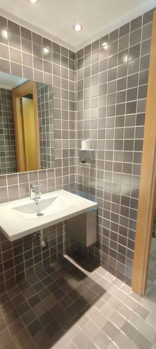 Oficina en venta en Azpilagaña en Pamplona