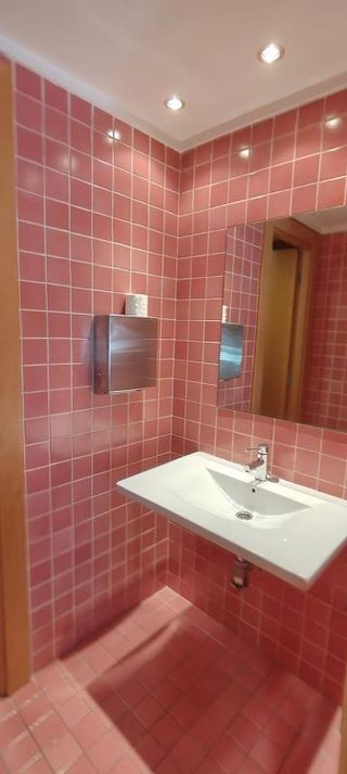 Oficina en venta en Azpilagaña en Pamplona