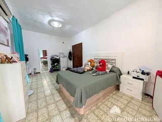 Edificio en venta en Linares