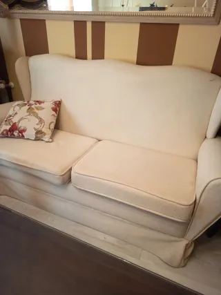 Sofá 3 plazas +dos descalzadoras antiguas d regalo