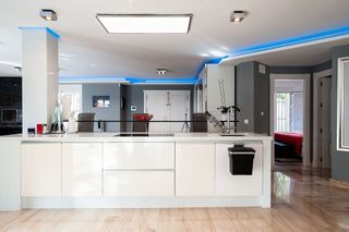 Chalet en alquiler en Río Real en Marbella